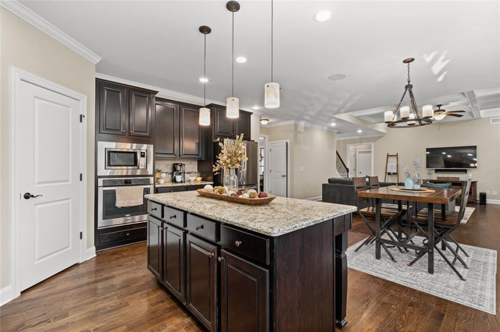 Buford, Georgia, 30518, United States, 6 Bedrooms Bedrooms, ,5 BathroomsBathrooms,Residential,For Sale,1987580