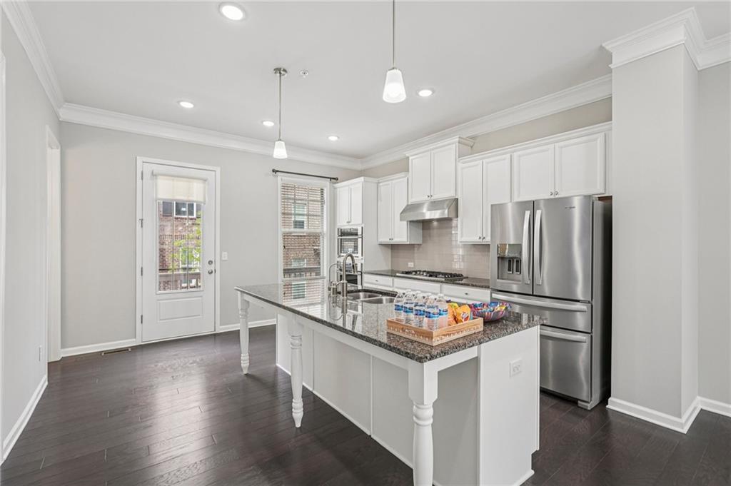 Alpharetta, Georgia, 30005, United States, 4 Bedrooms Bedrooms, ,4 BathroomsBathrooms,Residential,For Sale,2033042