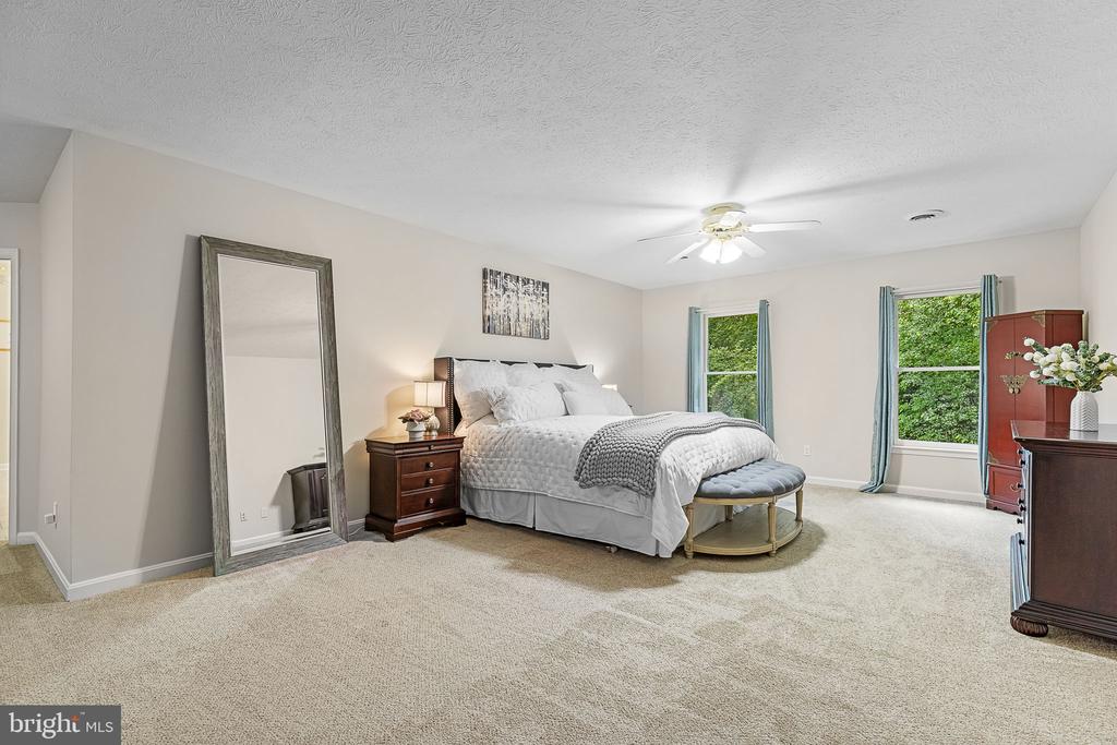 Stafford, Virginia, 22554, United States, 5 Bedrooms Bedrooms, ,4 BathroomsBathrooms,Residential,For Sale,1938309