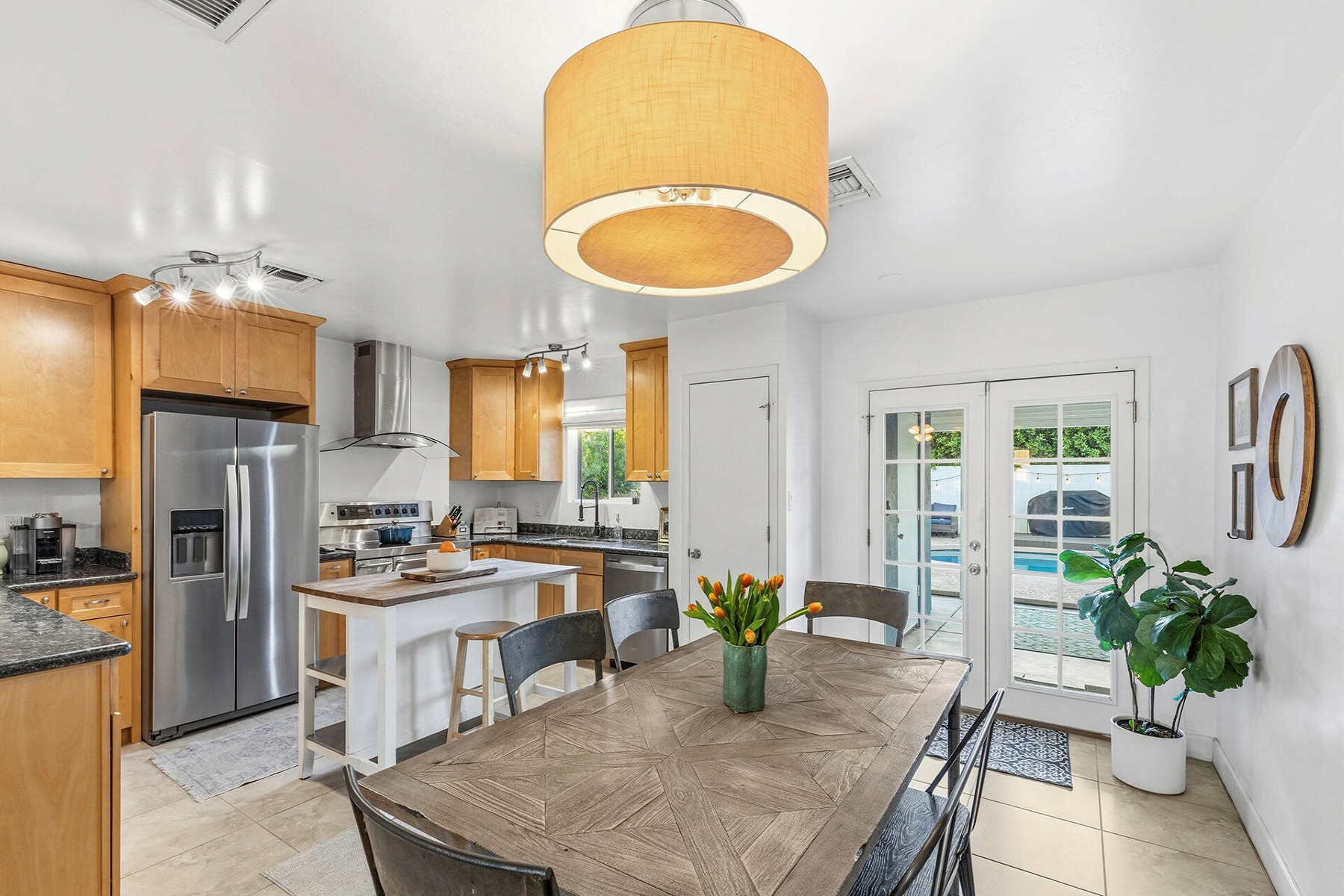  6804 N 11th Street  Phoenix, AZ - 物件實景