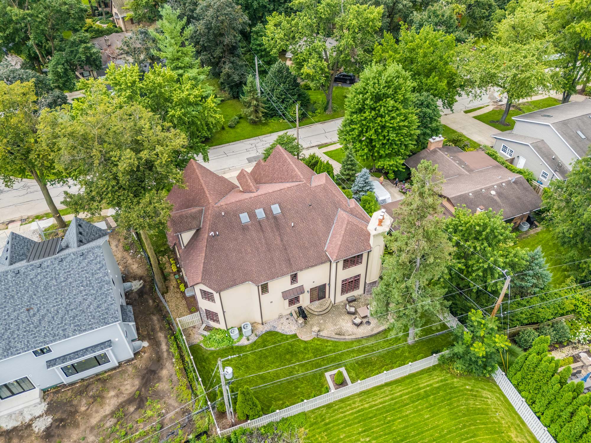  Experience Exceptional Luxury Living in Naperville