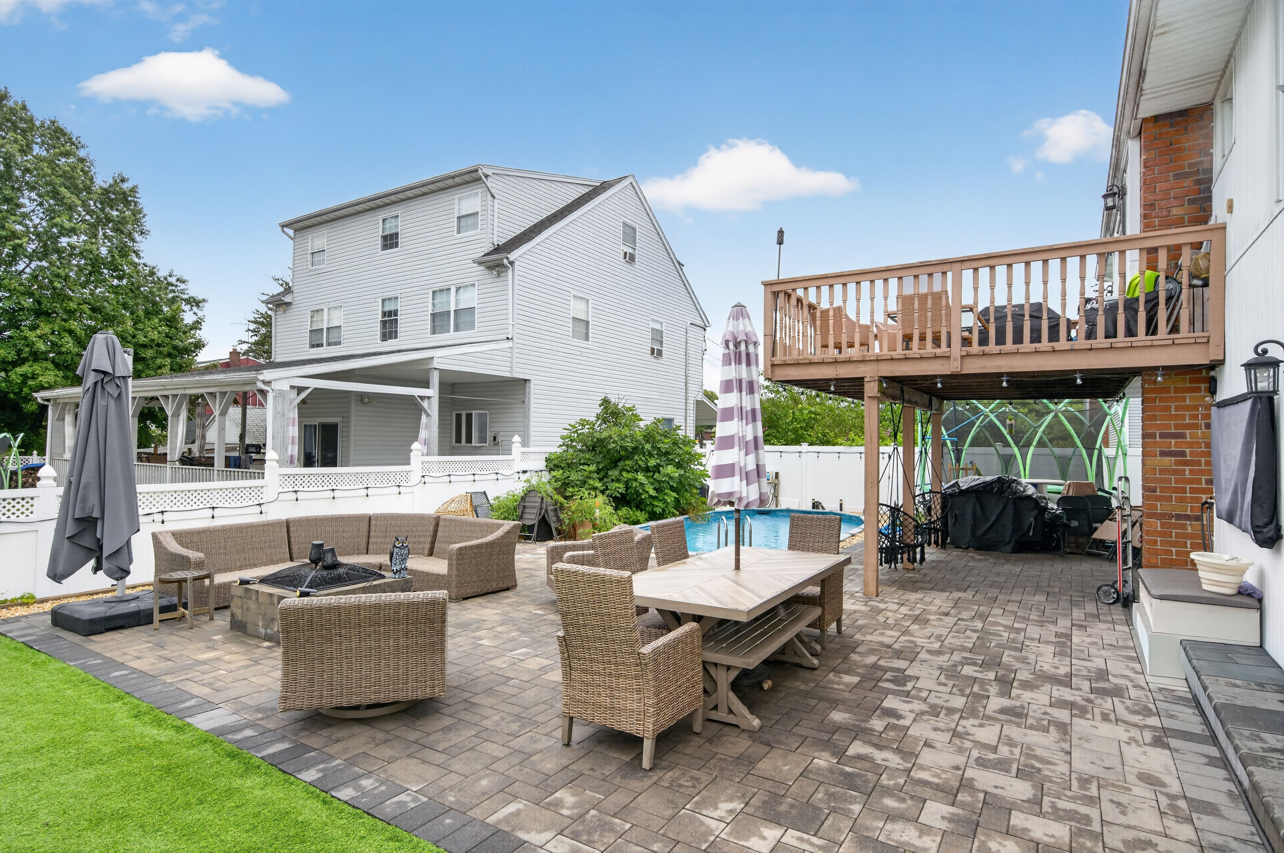 103 Motor Avenue, Farmingdale, NY, 11735 - 物件實景