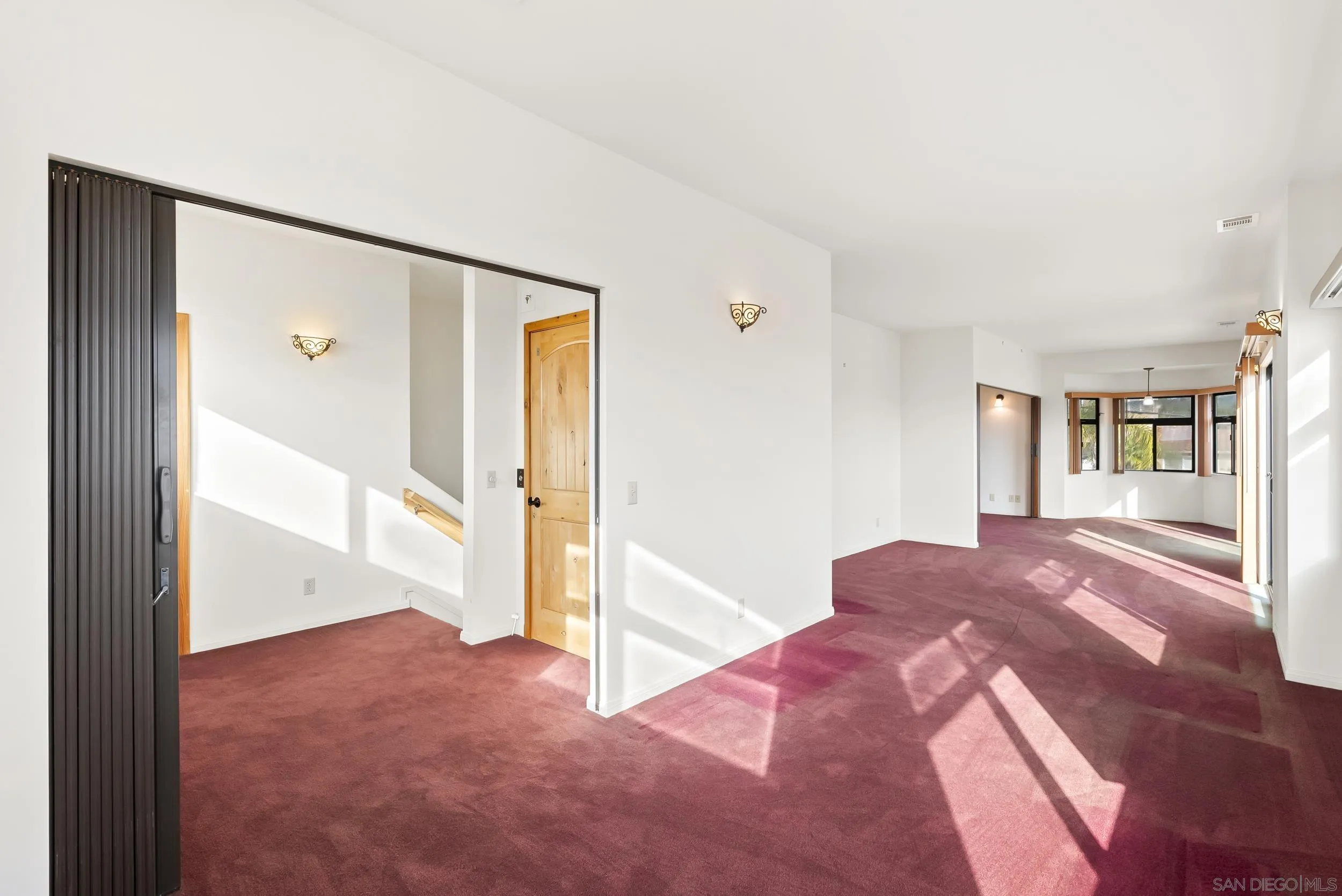 San Diego, California, 92117, United States, 3 Bedrooms Bedrooms, ,3 BathroomsBathrooms,Residential,For Sale,1966862