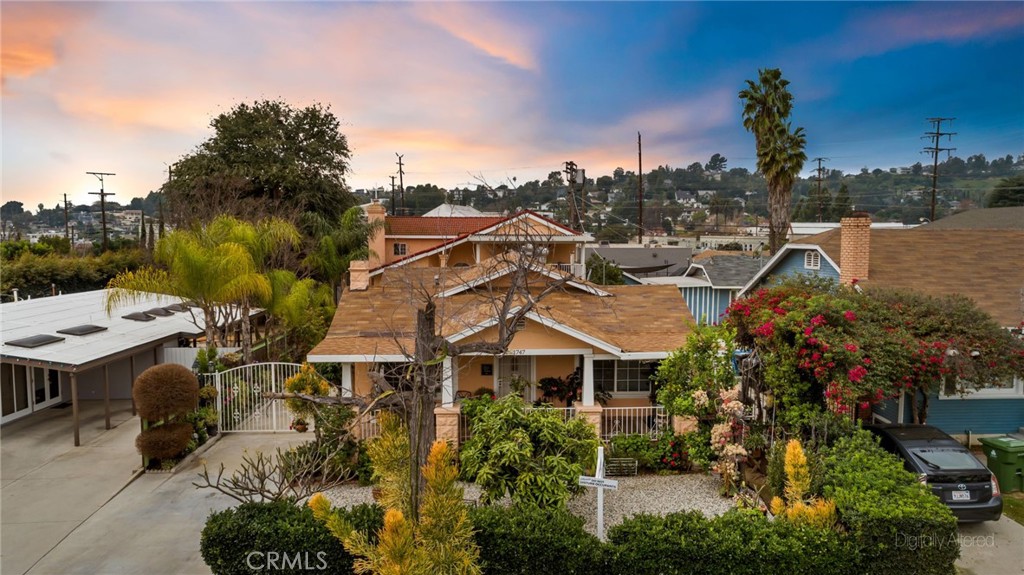 Los Angeles, California, 90041, United States, ,Residential,For Sale,2013561
