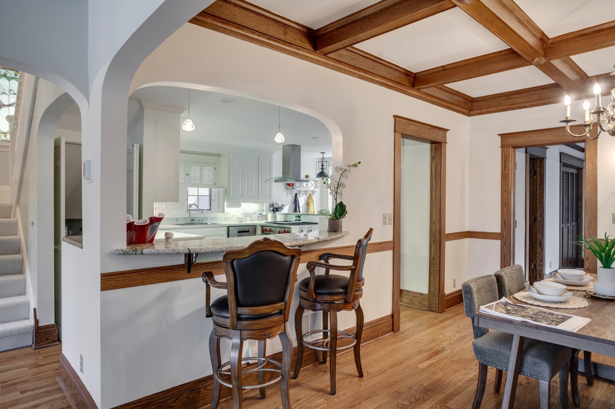 Minneapolis, Minnesota, 55408, United States, 5 Bedrooms Bedrooms, ,2 BathroomsBathrooms,Residential,For Sale,1960764