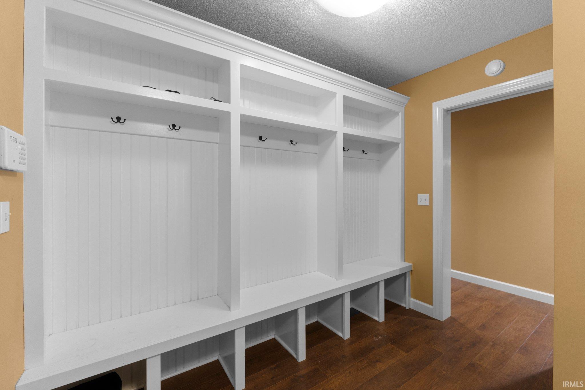 Fort Wayne, Indiana, 46825-7408, United States, 4 Bedrooms Bedrooms, ,5 BathroomsBathrooms,Residential,For Sale,1975267