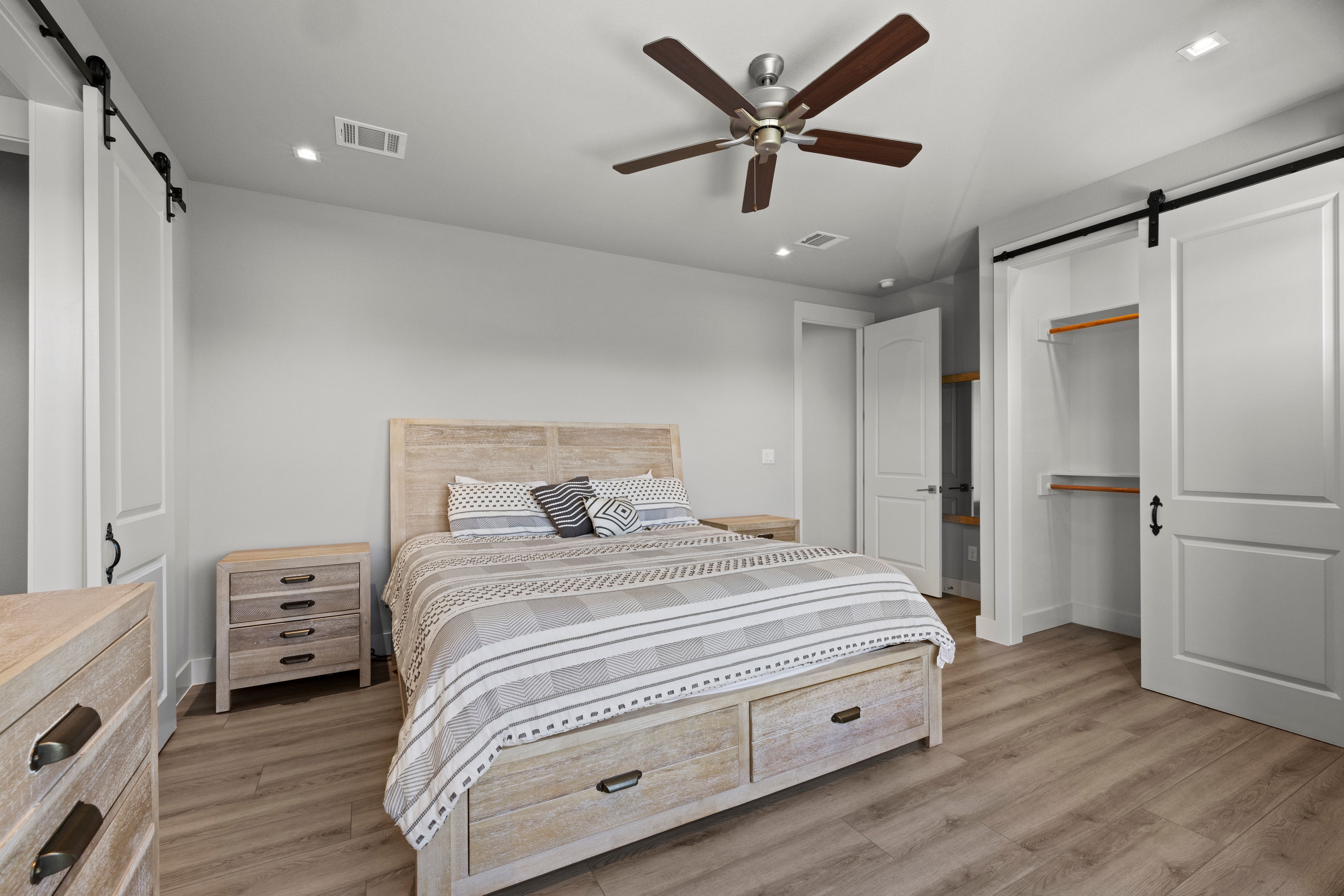  Indulge in the Art of Lake Living - 物件實景