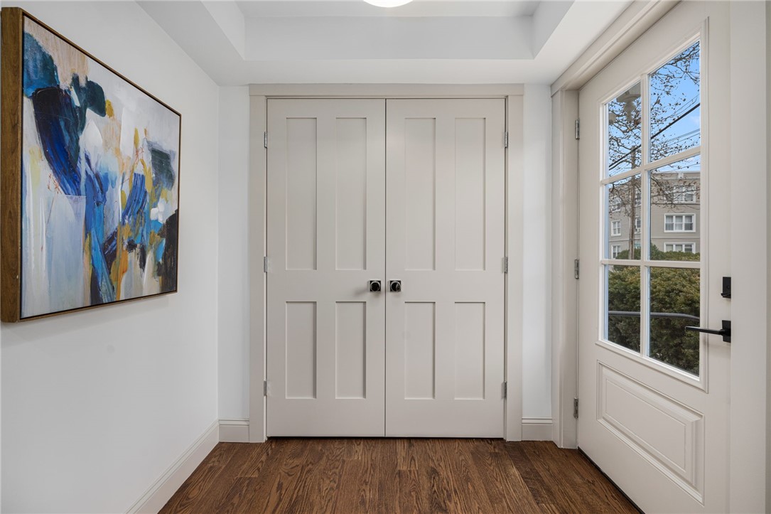 Providence, Rhode Island, 02906, United States, 4 Bedrooms Bedrooms, ,3 BathroomsBathrooms,Residential,For Sale,2000576