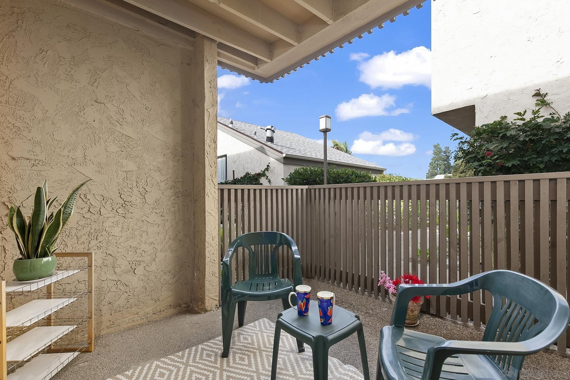 8512 Via Mallorca F, La Jolla, California, 92037, United States, 1 Bedroom Bedrooms, ,1 BathroomBathrooms,Residential,For Sale,8512 Via Mallorca F,1682425