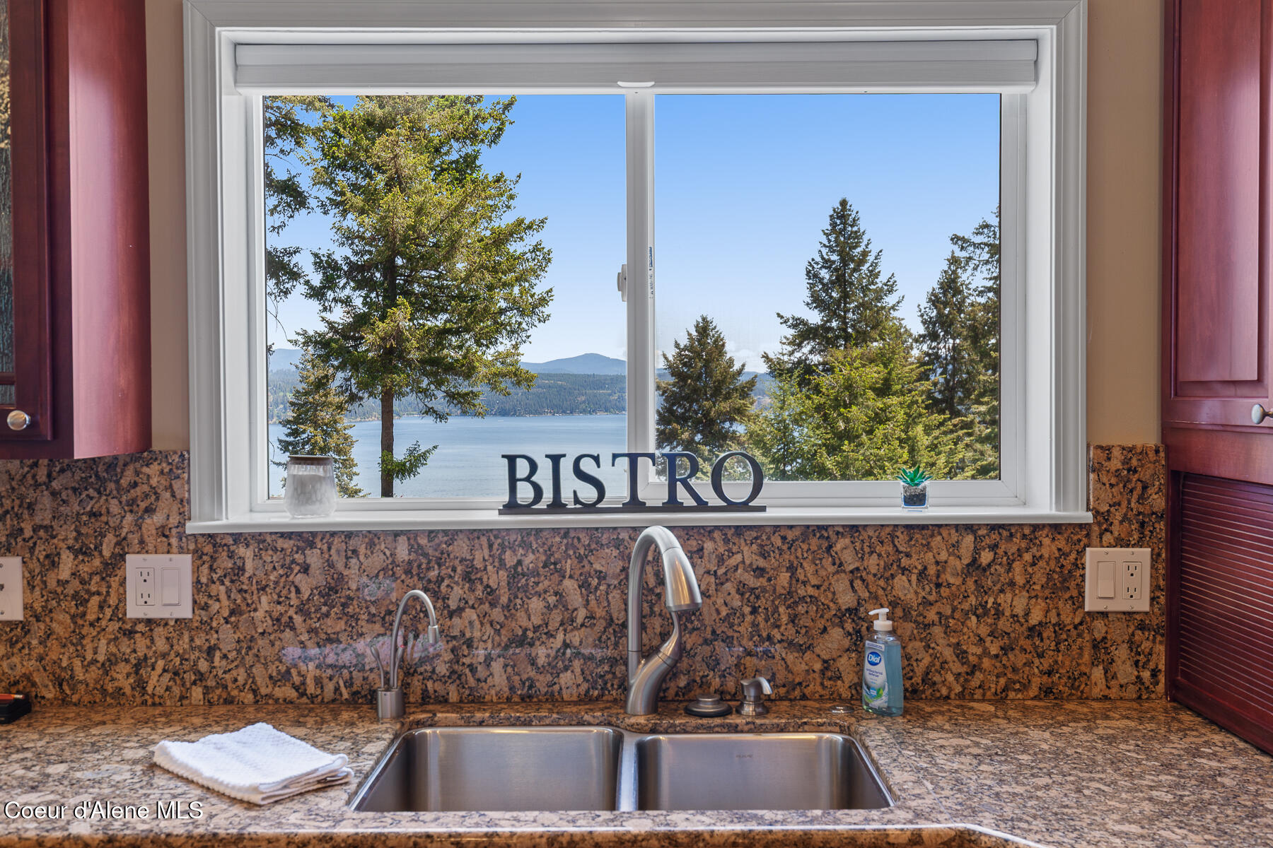 Coeur d'Alene, Idaho, 83814, United States, 4 Bedrooms Bedrooms, ,Residential,For Sale,2048588