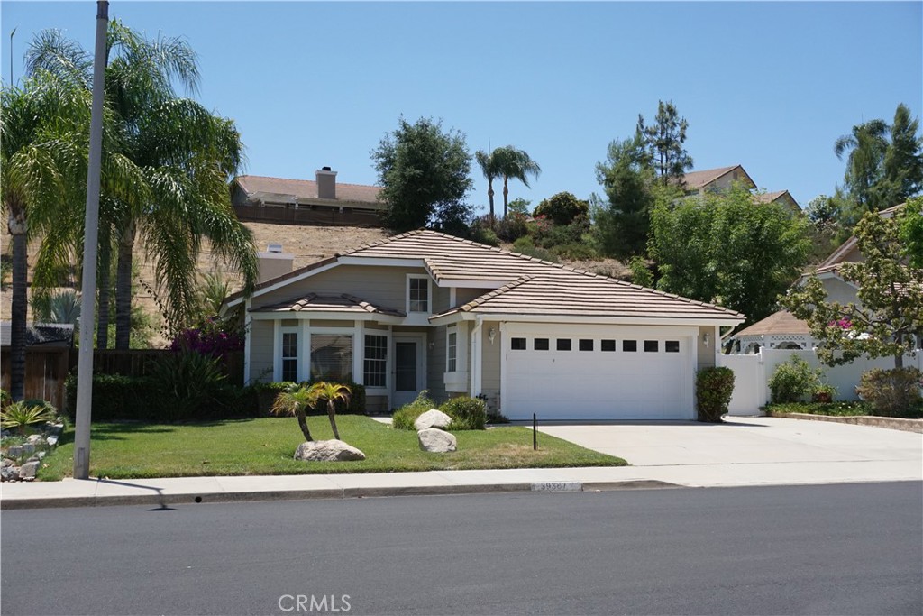 Murrieta, California, 92563, United States, 3 Bedrooms Bedrooms, ,2 BathroomsBathrooms,Residential,For Sale,1857282