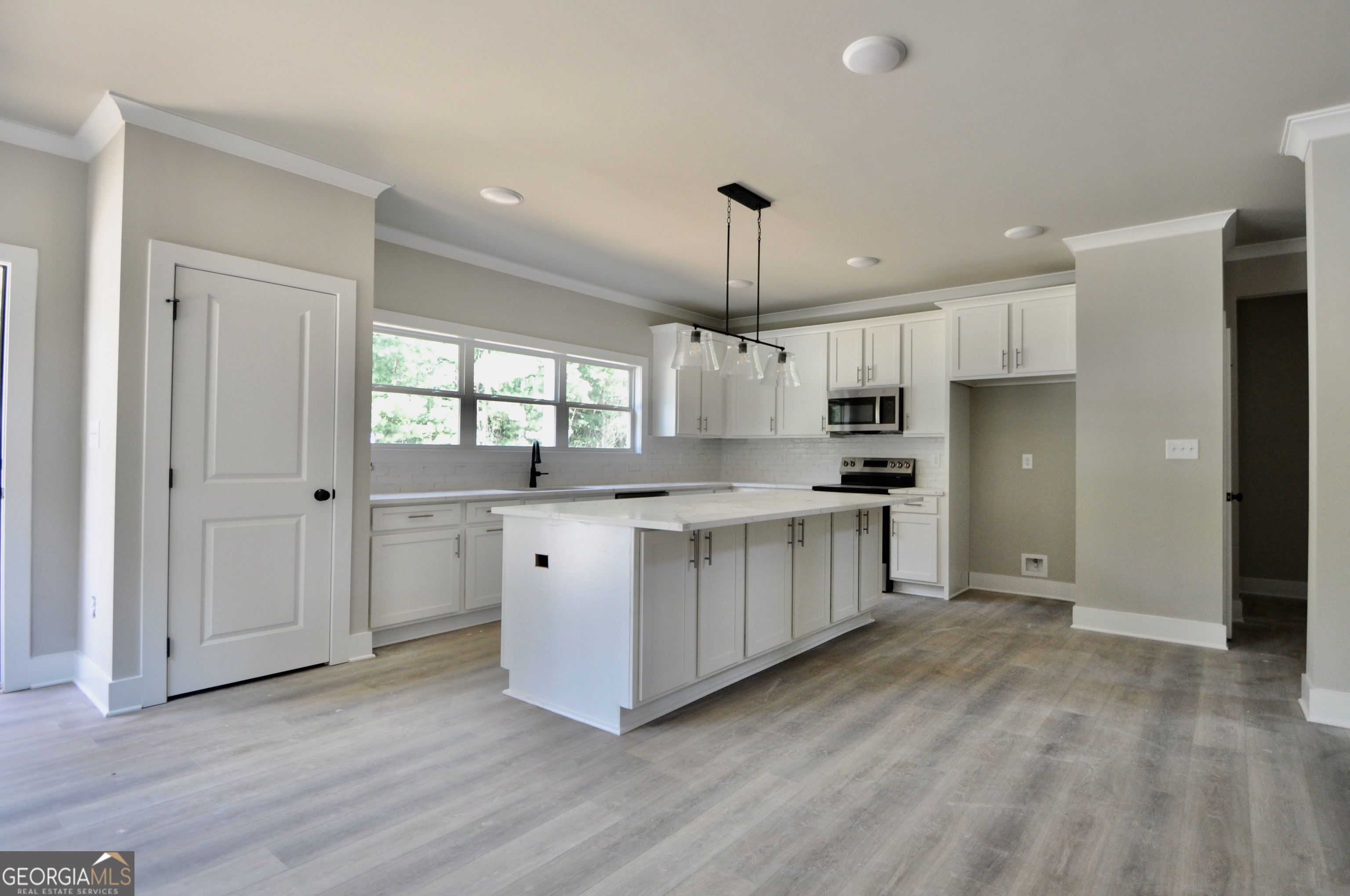 Tignall, Georgia, 30668, United States, 5 Bedrooms Bedrooms, ,3 BathroomsBathrooms,Residential,For Sale,1902123