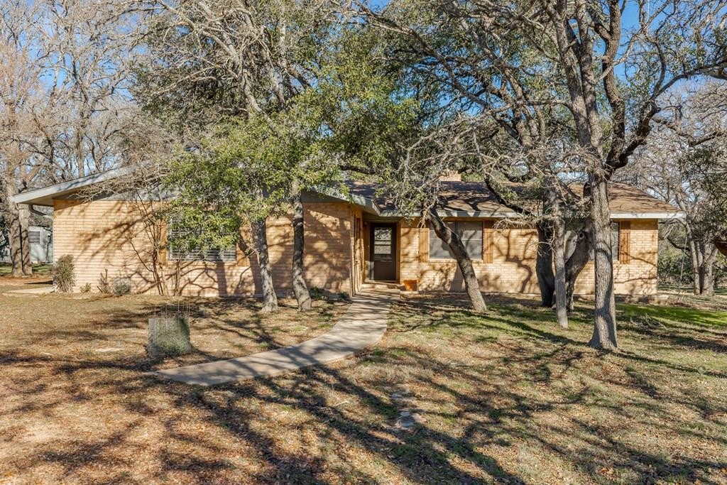 Fredericksburg, Texas, 78624, United States, 3 Bedrooms Bedrooms, ,2 BathroomsBathrooms,Residential,For Sale,1921843
