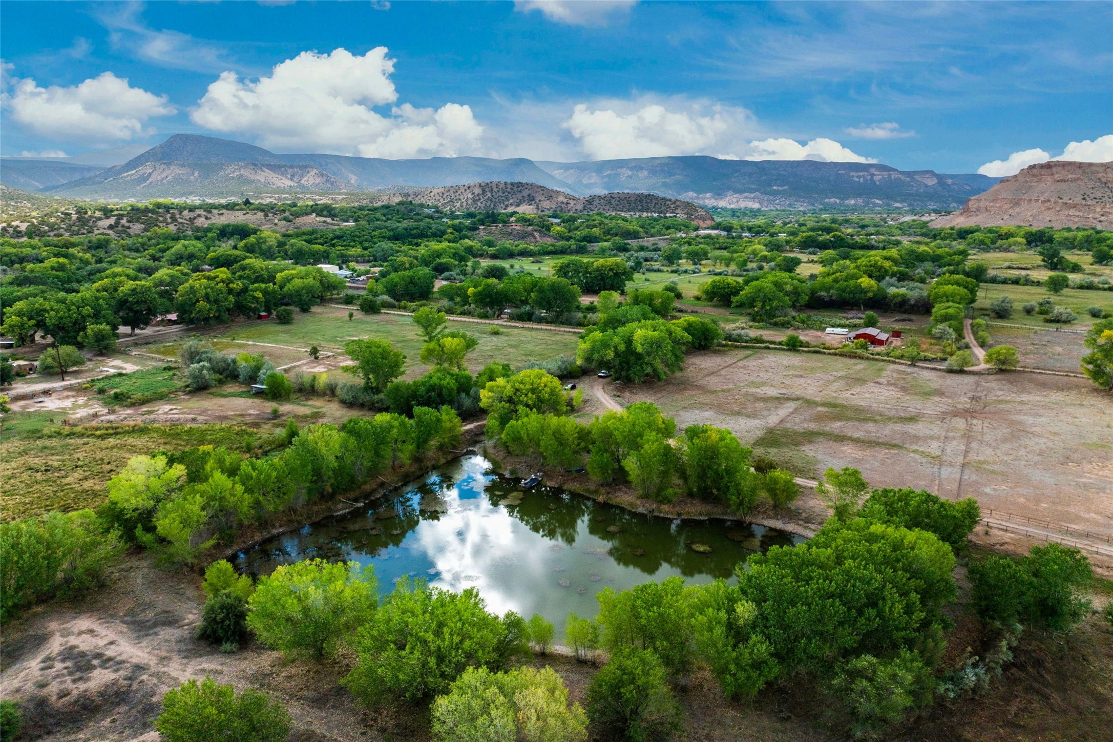  28 Rancho Acequias - 物件實景