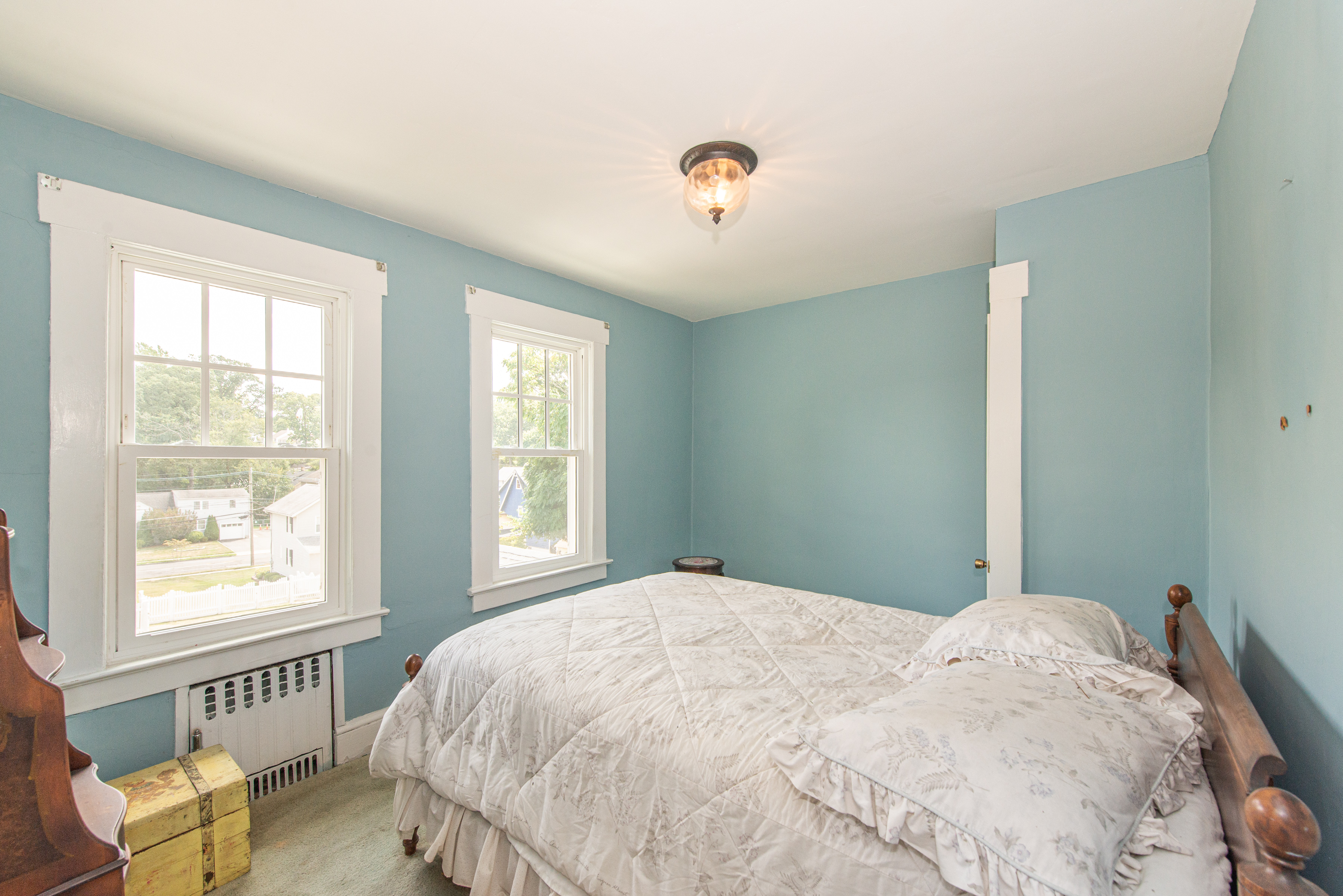 Nutley, New Jersey, 07110, United States, 3 Bedrooms Bedrooms, ,2 BathroomsBathrooms,Residential,For Sale,1935440