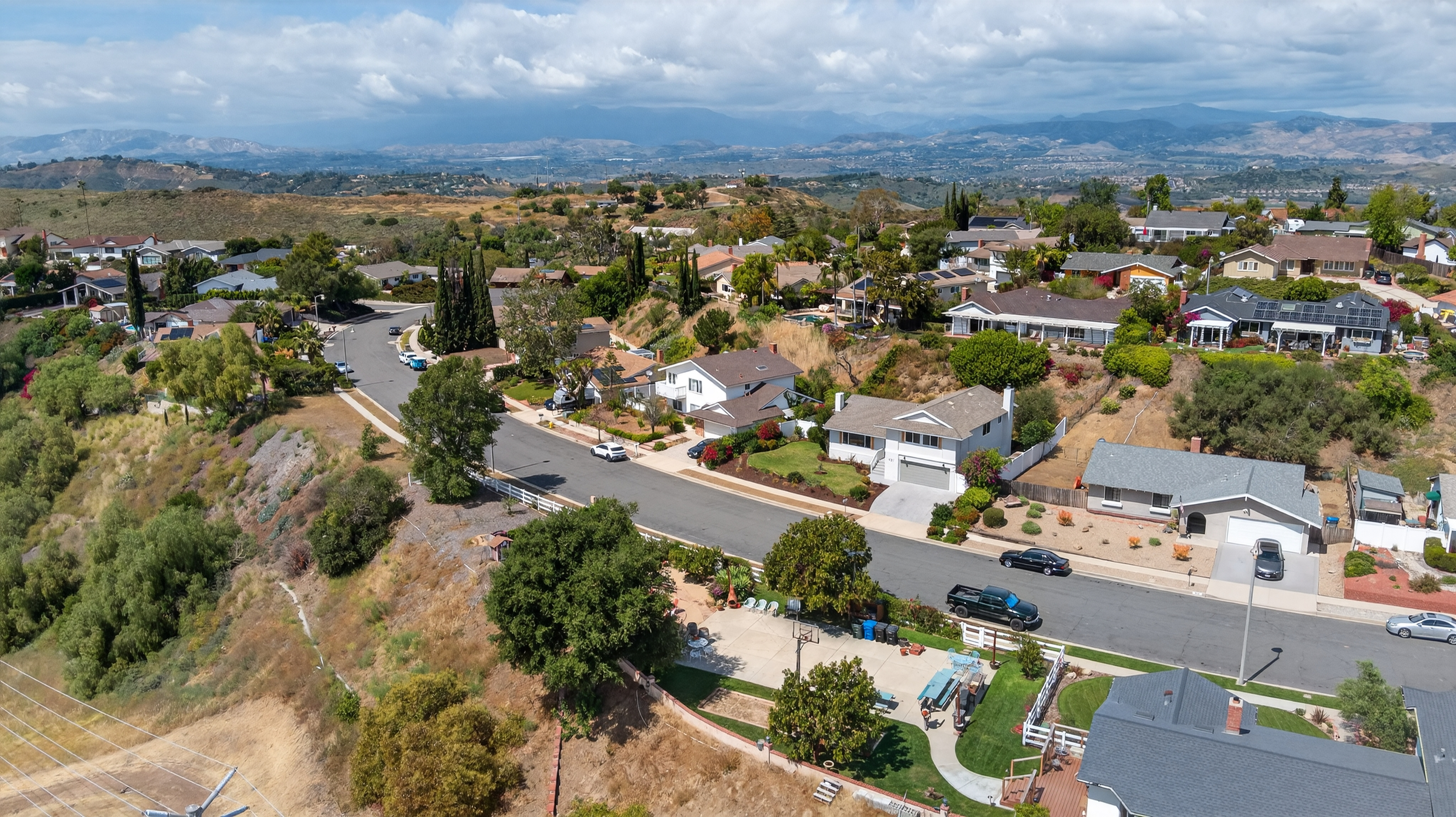  921 Calle Pinata, Thousand Oaks, CA 91360 - 物件實景