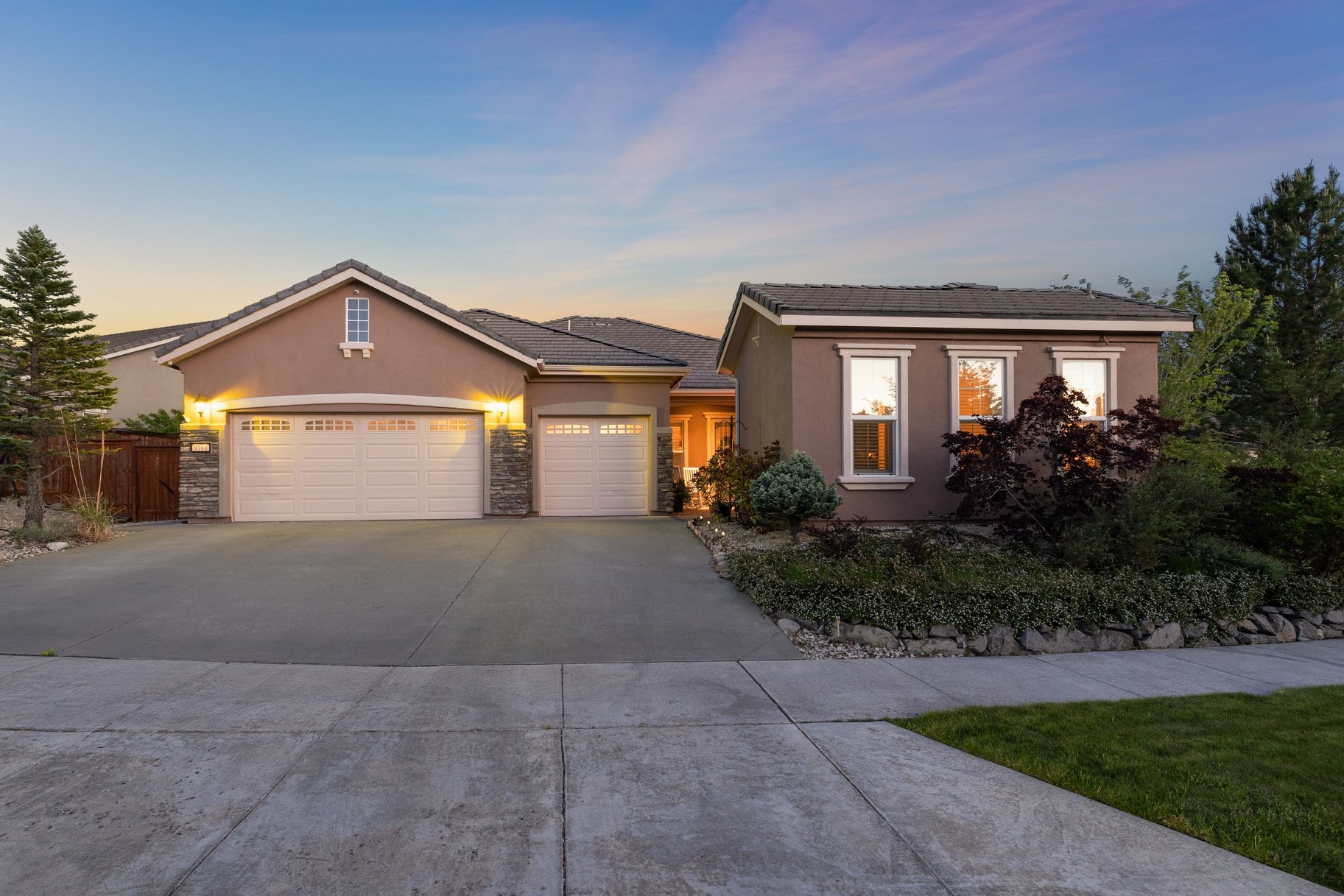  Sierra Canyon’s Largest Floor Plan with Sweeping Mountain & Sunset Views - 物件實景