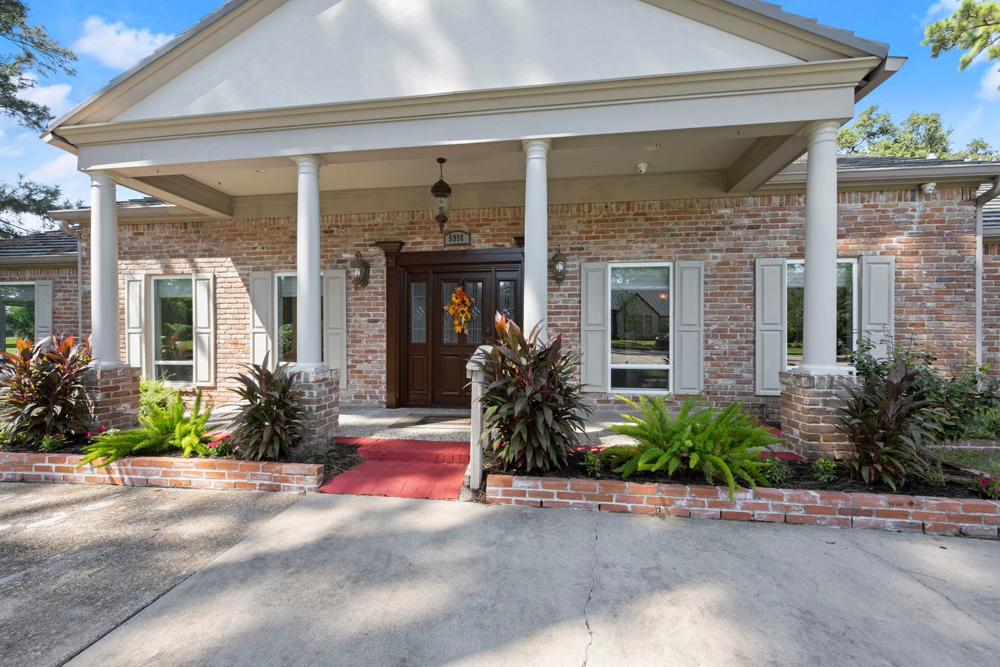 Southern Hills Dr, Houston, TX 77069 #1