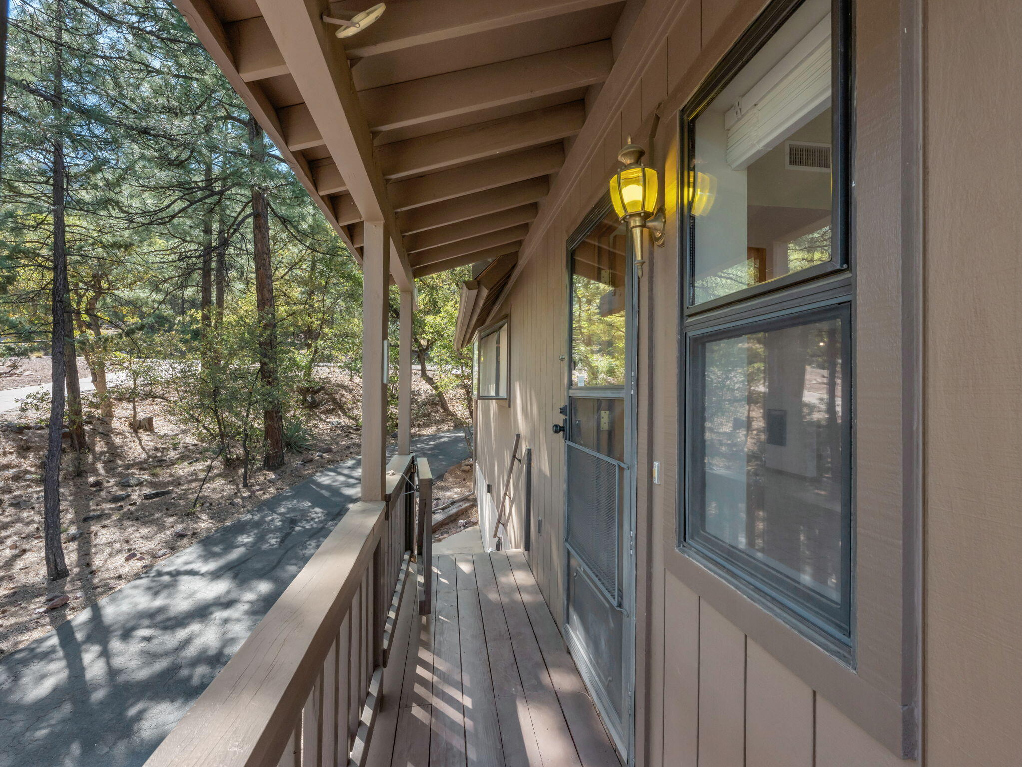 Pine, Arizona, 85544, United States, 3 Bedrooms Bedrooms, ,2 BathroomsBathrooms,Residential,For Sale,1828056