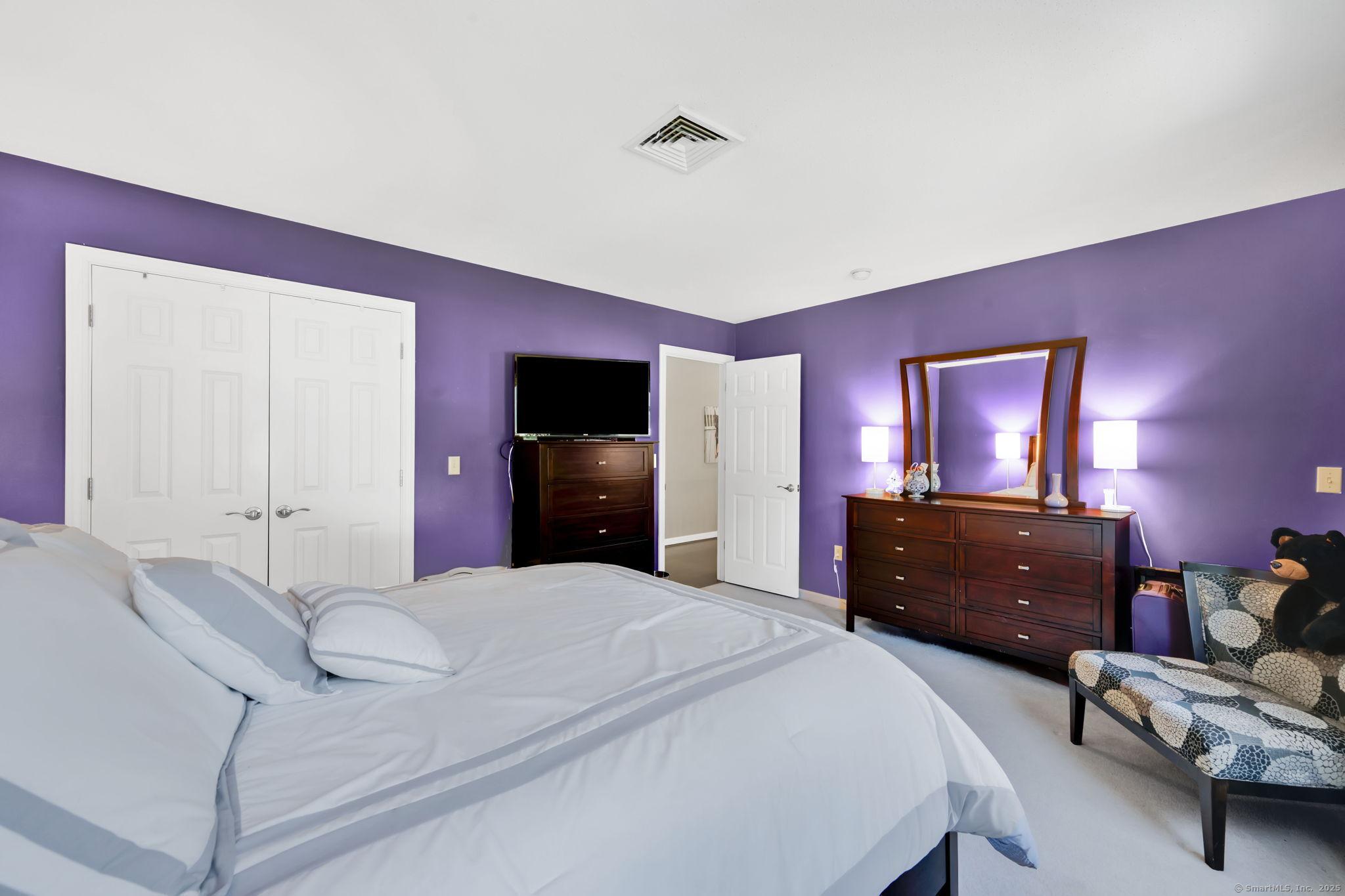 Vernon, Connecticut, 06066, United States, 3 Bedrooms Bedrooms, ,4 BathroomsBathrooms,Residential,For Sale,1944677