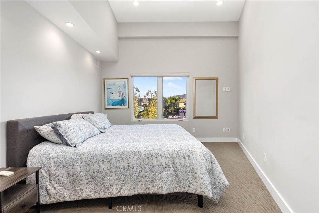 Canyon Lake, California, 92587, United States, 6 Bedrooms Bedrooms, ,5 BathroomsBathrooms,Residential,For Sale,1975311