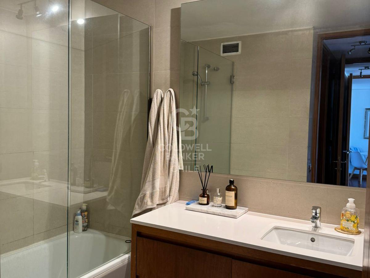 Las Condes, Chile, 2 Bedrooms Bedrooms, ,2 BathroomsBathrooms,Residential,For Sale,1796156