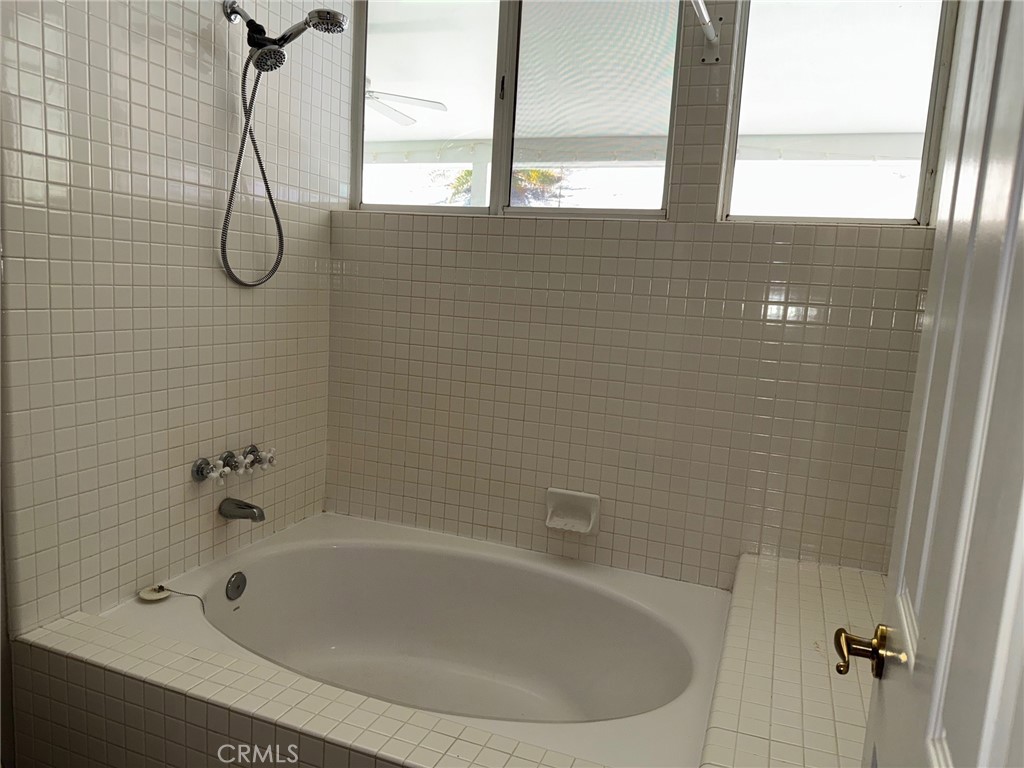 Murrieta, California, 92563, United States, 3 Bedrooms Bedrooms, ,2 BathroomsBathrooms,Residential,For Sale,1857282