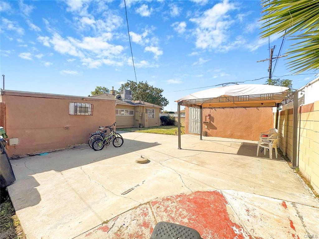 Los Angeles, California, 90002, United States, 3 Bedrooms Bedrooms, ,1 BathroomBathrooms,Residential,For Sale,2008604