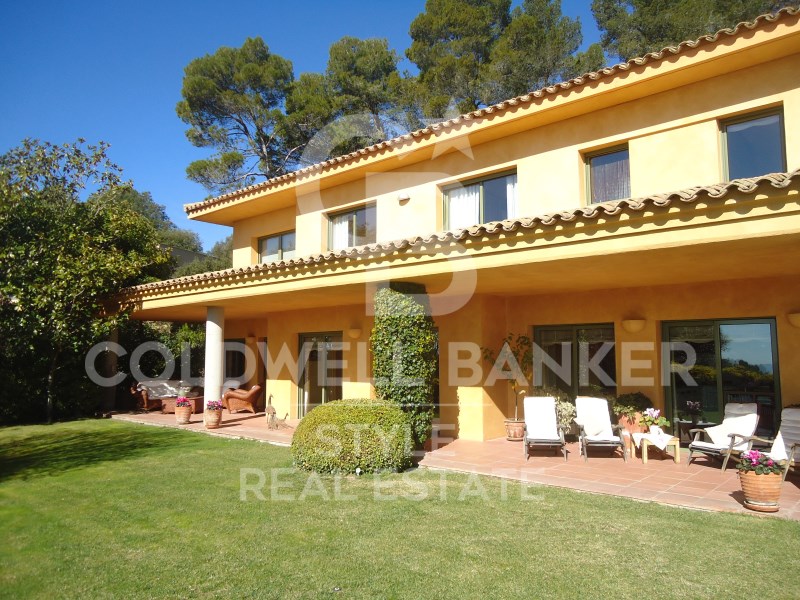 Carrer del Xiprer, 42-58 Barcelona, Matadepera, La, Matadepera, Catalonia, 08230, ES, 4 Bedrooms Bedrooms, ,3 BathroomsBathrooms,Residential,For Sale,Carrer del Xiprer, 42-58 Barcelona, Matadepera, La,1627709