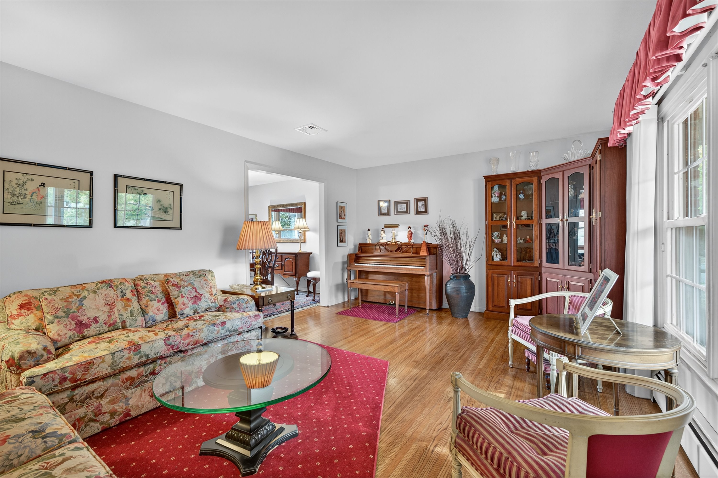 Monroe, New York, 10950, United States, 5 Bedrooms Bedrooms, ,3 BathroomsBathrooms,Residential,For Sale,1976155