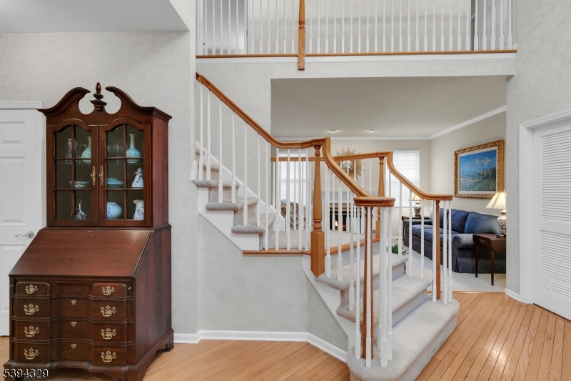 Bernards Twp., New Jersey, 07920, United States, 5 Bedrooms Bedrooms, ,3 BathroomsBathrooms,Residential,For Sale,1992949