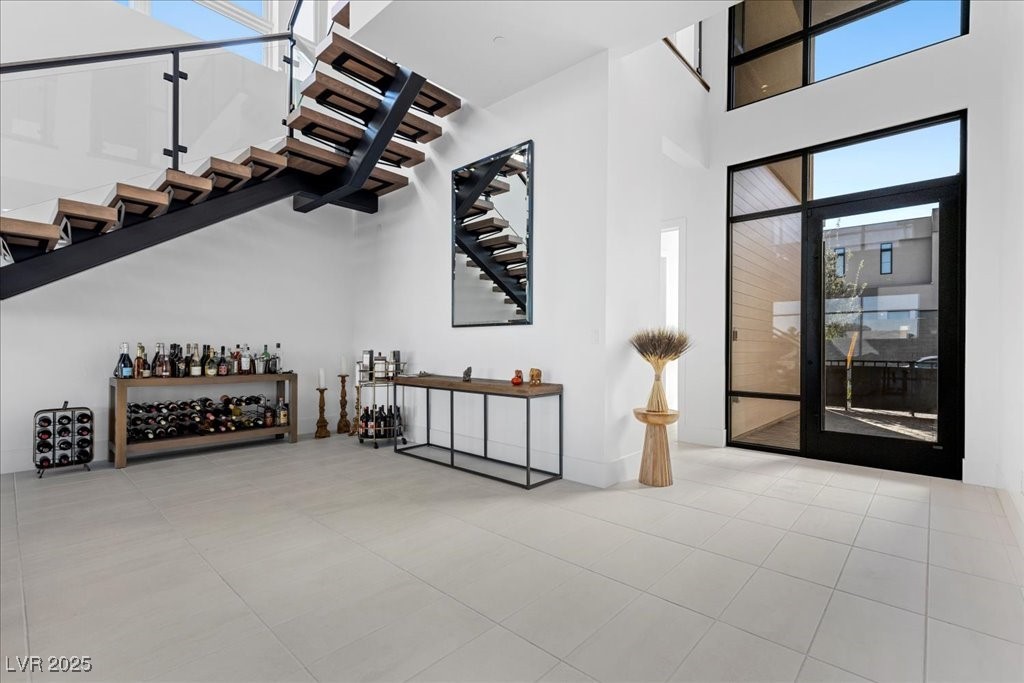 Las Vegas, Nevada, 89135, United States, 5 Bedrooms Bedrooms, ,6 BathroomsBathrooms,Residential,For Sale,1987610