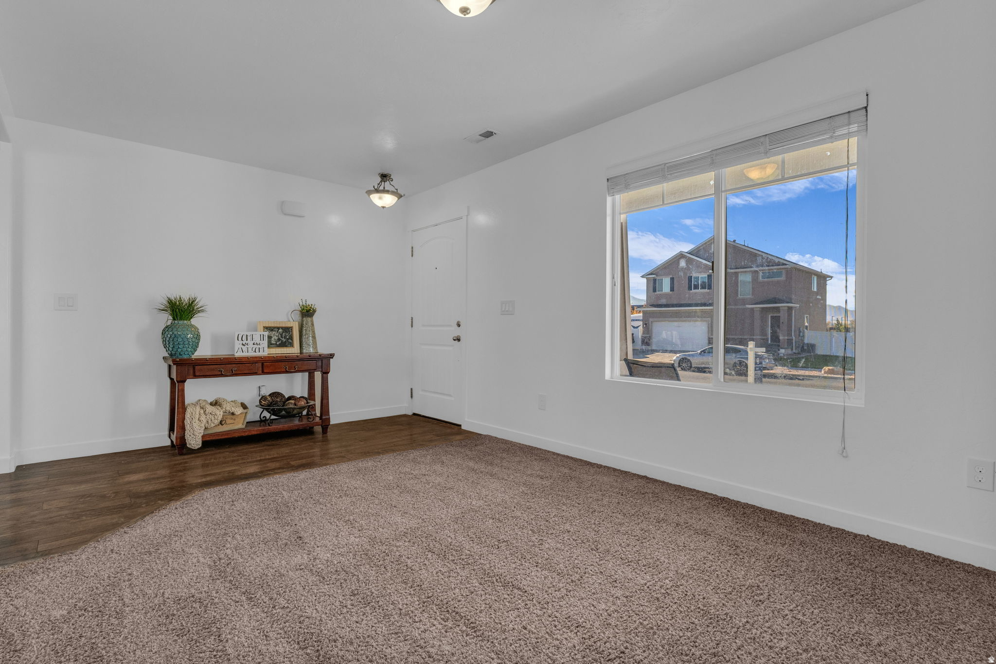 Stansbury Park, Utah, 84074, United States, 4 Bedrooms Bedrooms, ,3 BathroomsBathrooms,Residential,For Sale,1988196