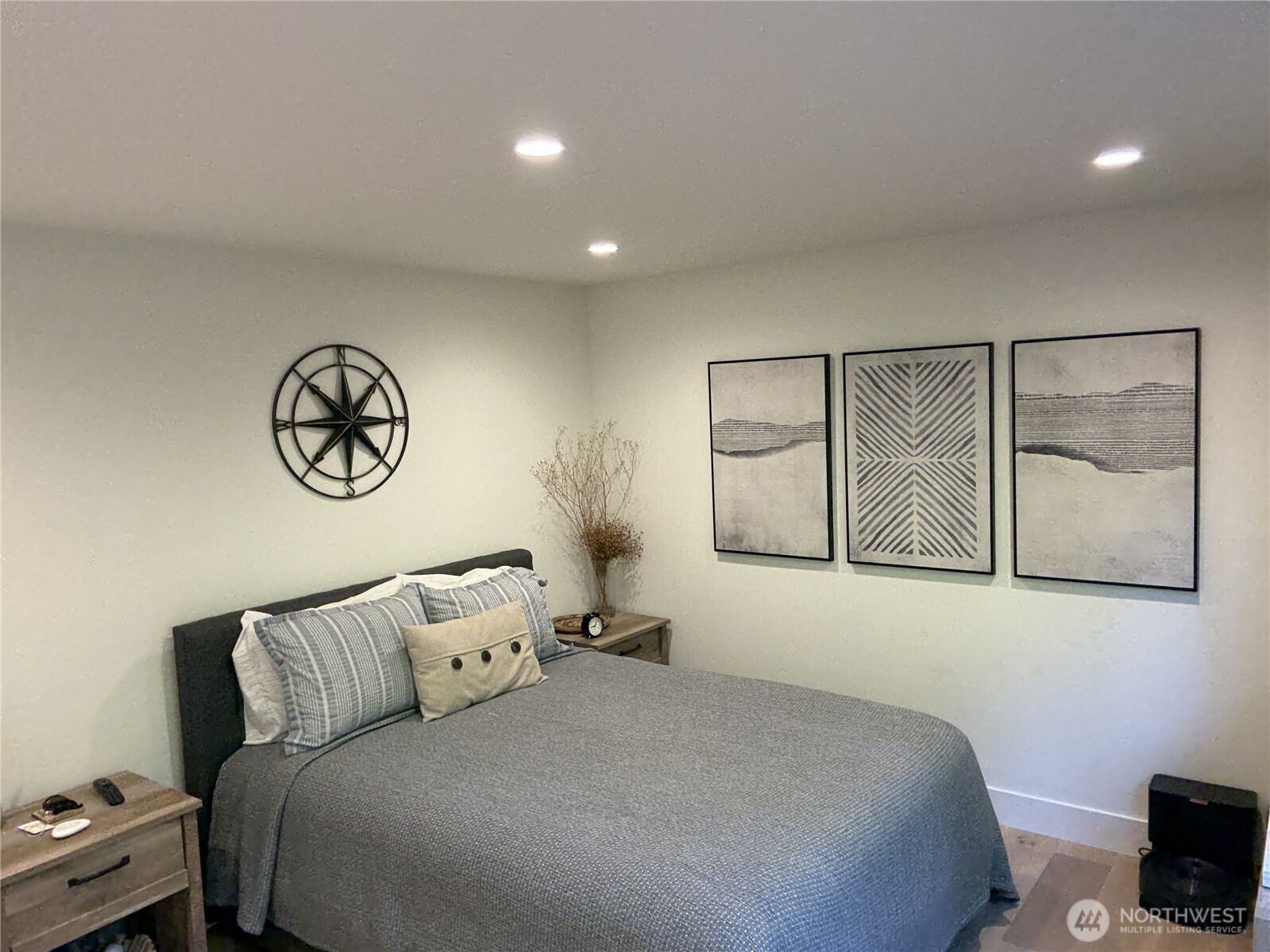 Friday Harbor, Washington, 98250, United States, 2 Bedrooms Bedrooms, ,1 BathroomBathrooms,Residential,For Sale,1829489