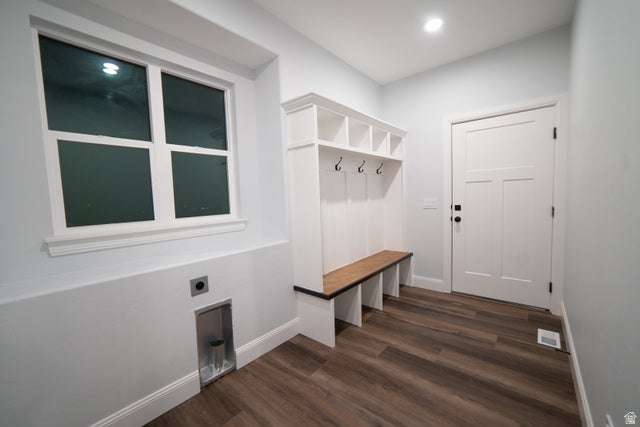 Pine Canyon, Utah, 84074, United States, 7 Bedrooms Bedrooms, ,5 BathroomsBathrooms,Residential,For Sale,2012870