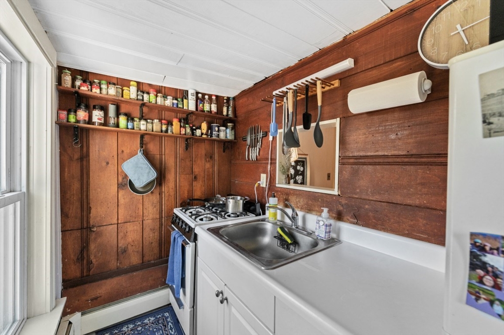 Boston, Massachusetts, 02129, United States, 4 Bedrooms Bedrooms, ,3 BathroomsBathrooms,Residential,For Sale,1933524