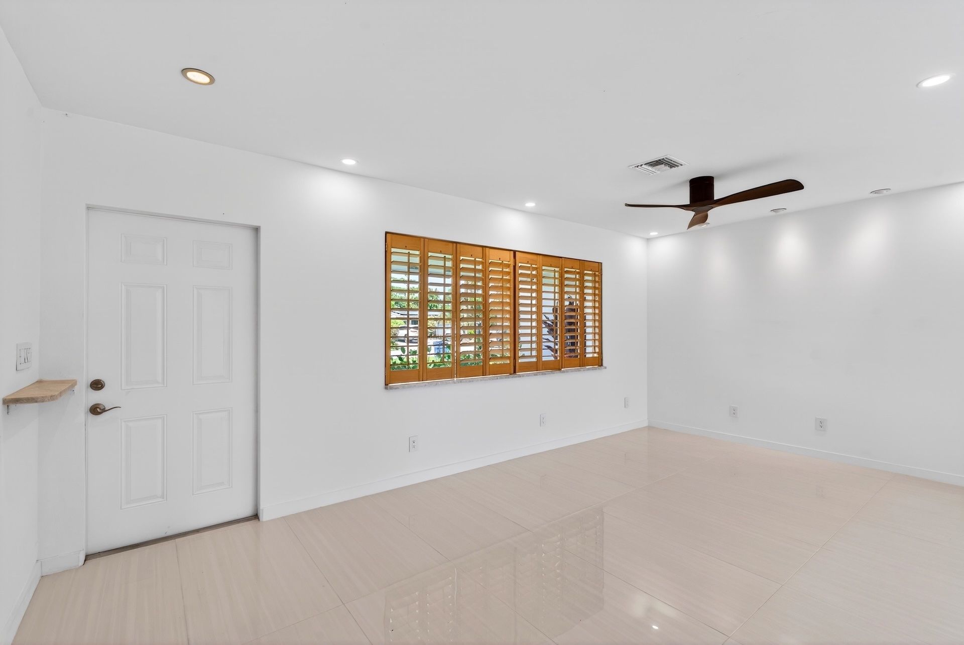  648 NW 30th Court, Wilton Manors, FL, 33311 - 物件實景