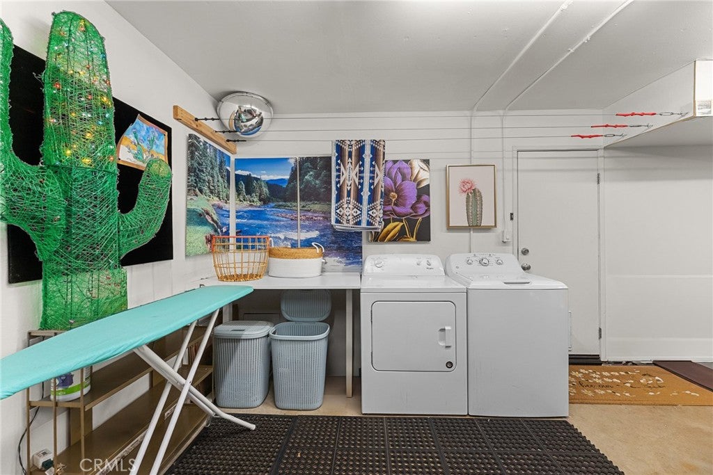 Redlands, California, 92374, United States, 3 Bedrooms Bedrooms, ,2 BathroomsBathrooms,Residential,For Sale,1980103