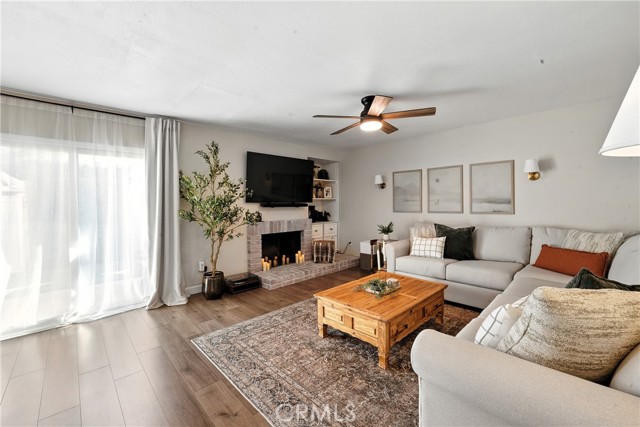 Corona, California, 92882, United States, 2 Bedrooms Bedrooms, ,2 BathroomsBathrooms,Residential,For Sale,1935171