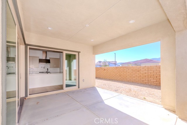 Corona, California, 92883, United States, 3 Bedrooms Bedrooms, ,3 BathroomsBathrooms,Residential,For Sale,1920485