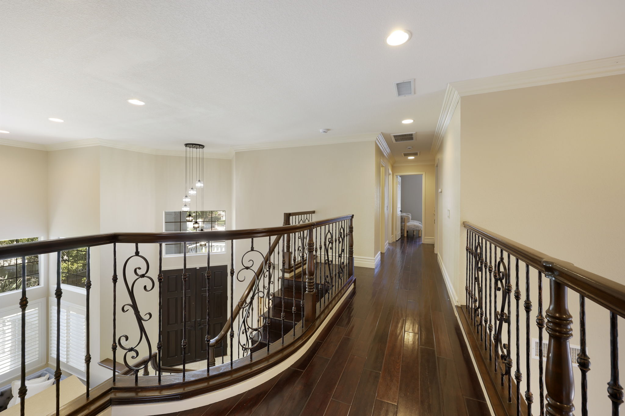  16246 Avenida San Miguel - 物件實景