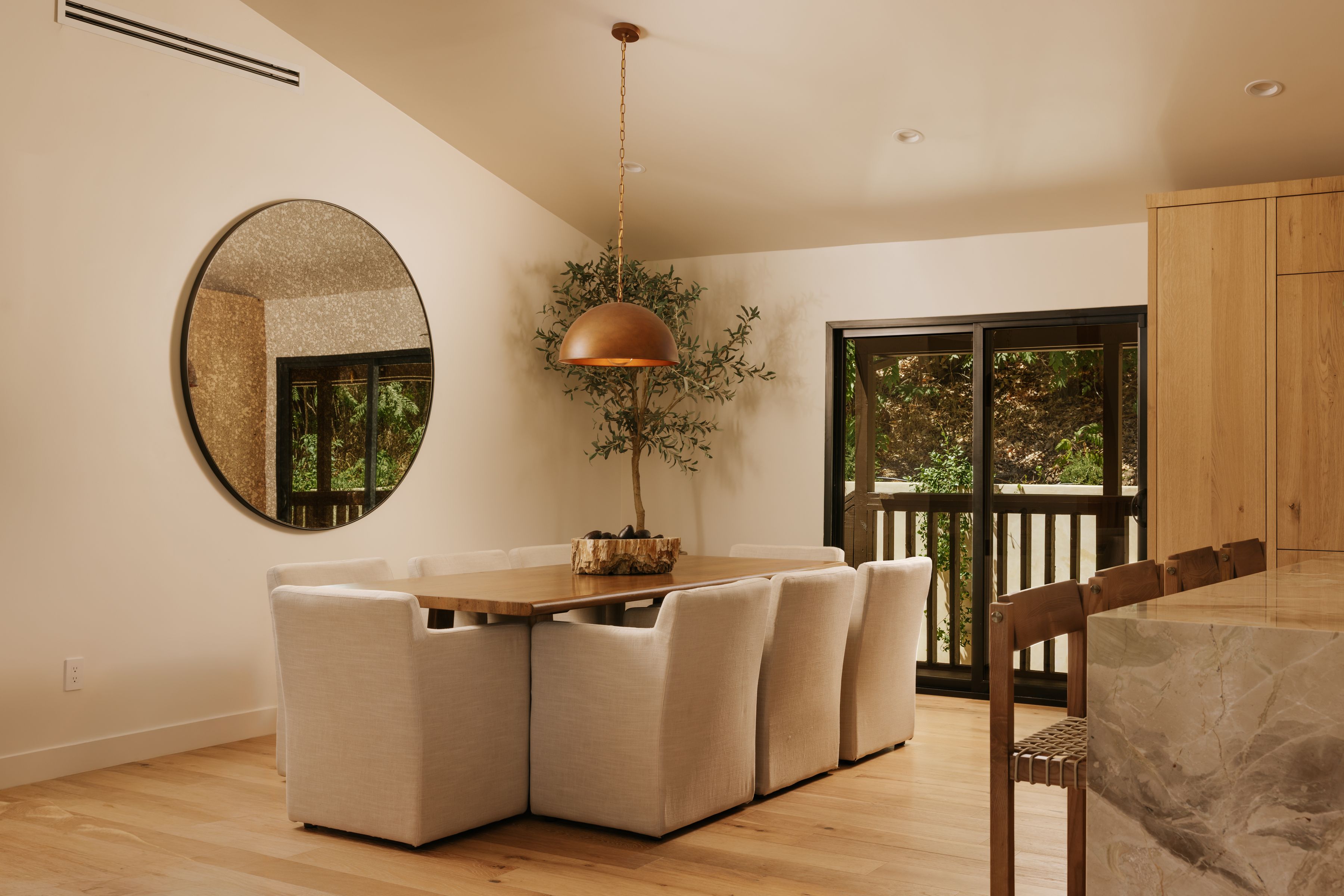  4321 Glenalbyn Dr - 物件實景