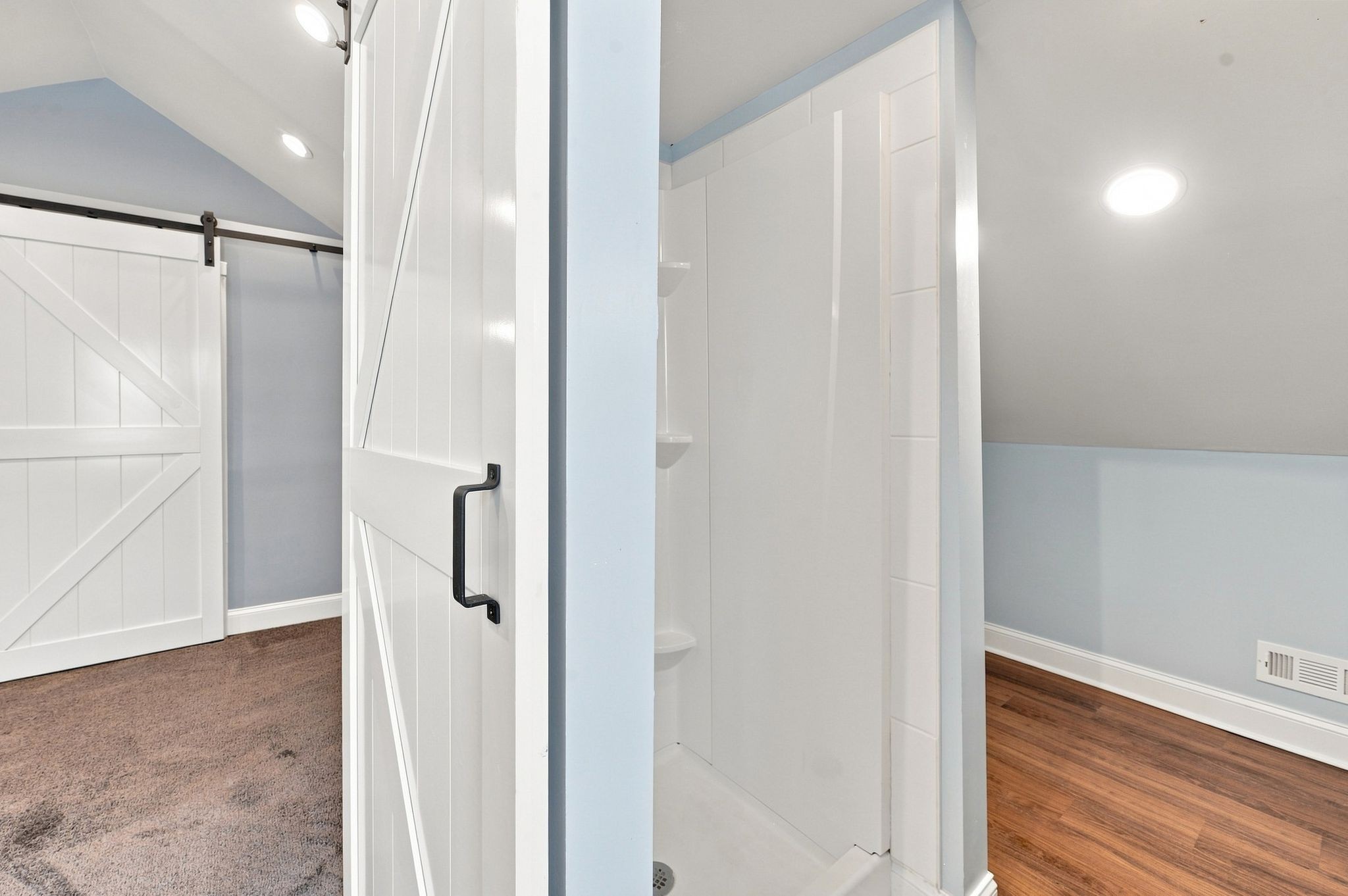  1072A Zophi St, Nashville, TN, 37216 - 物件實景