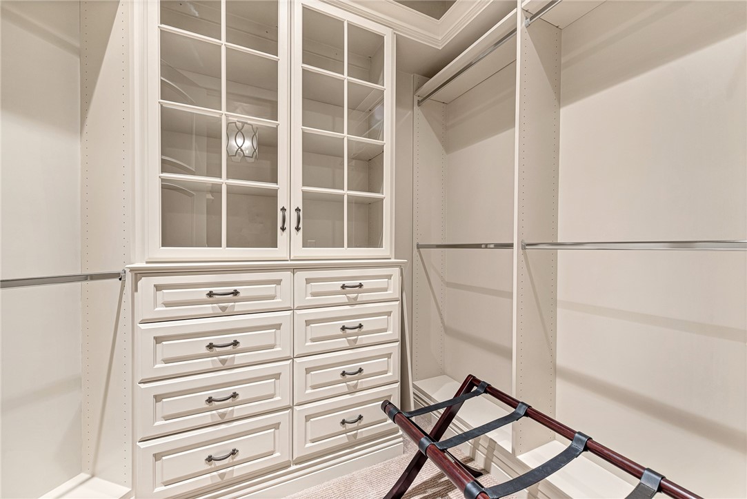 Rogers, Arkansas, 72758, United States, 3 Bedrooms Bedrooms, ,5 BathroomsBathrooms,Residential,For Sale,1857707