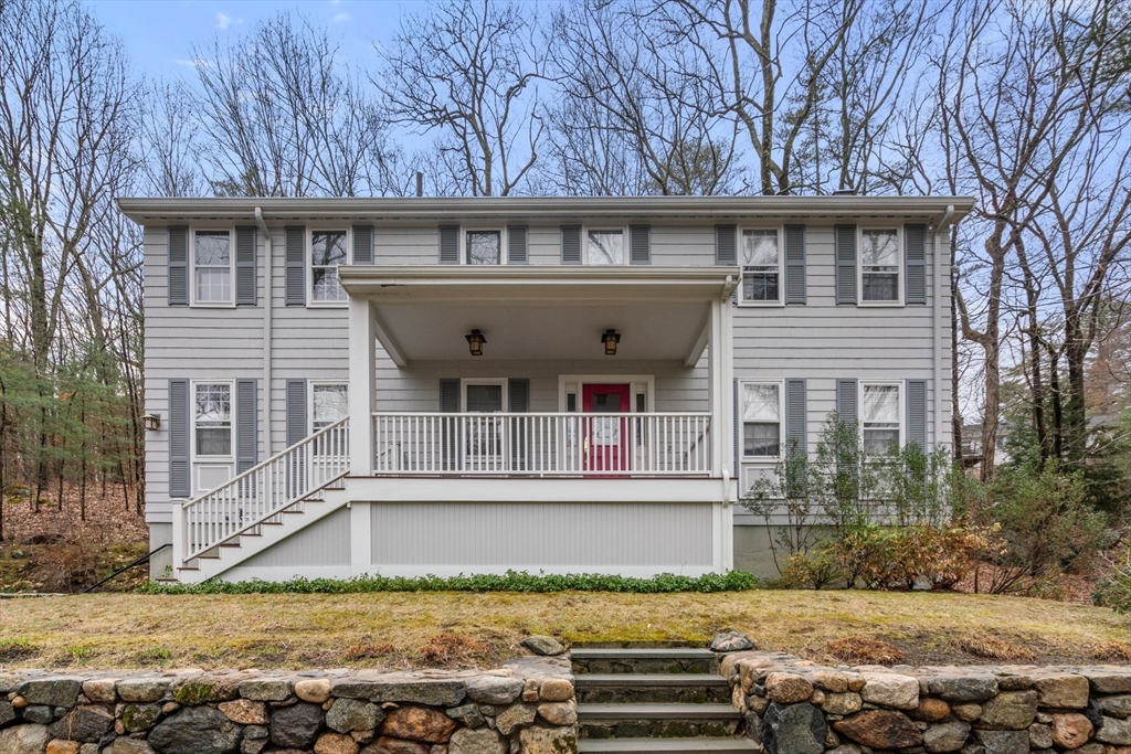 Weston, Massachusetts, 02493, United States, 4 Bedrooms Bedrooms, ,4 BathroomsBathrooms,Residential,For Sale,1947070