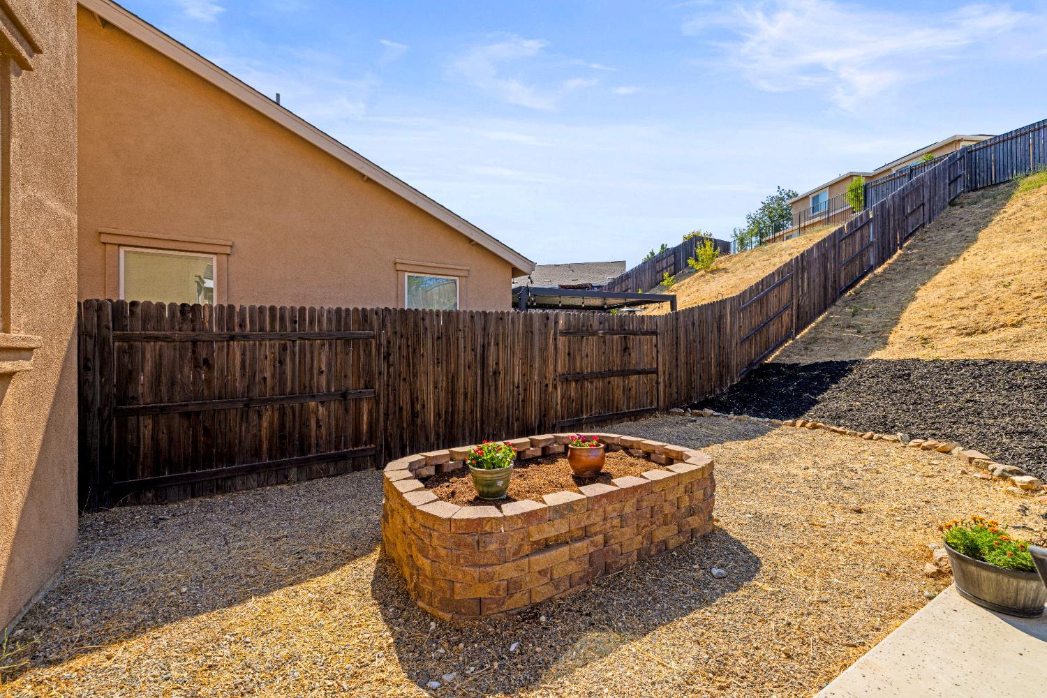 Placerville, California, 95667, United States, 4 Bedrooms Bedrooms, ,3 BathroomsBathrooms,Residential,For Sale,1973670