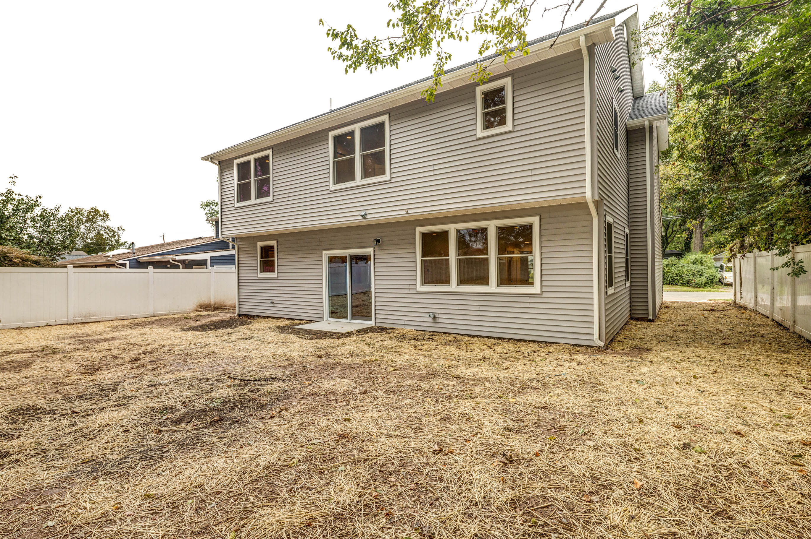 Edison, New Jersey, 08817, United States, 5 Bedrooms Bedrooms, ,4 BathroomsBathrooms,Residential,For Sale,1943098