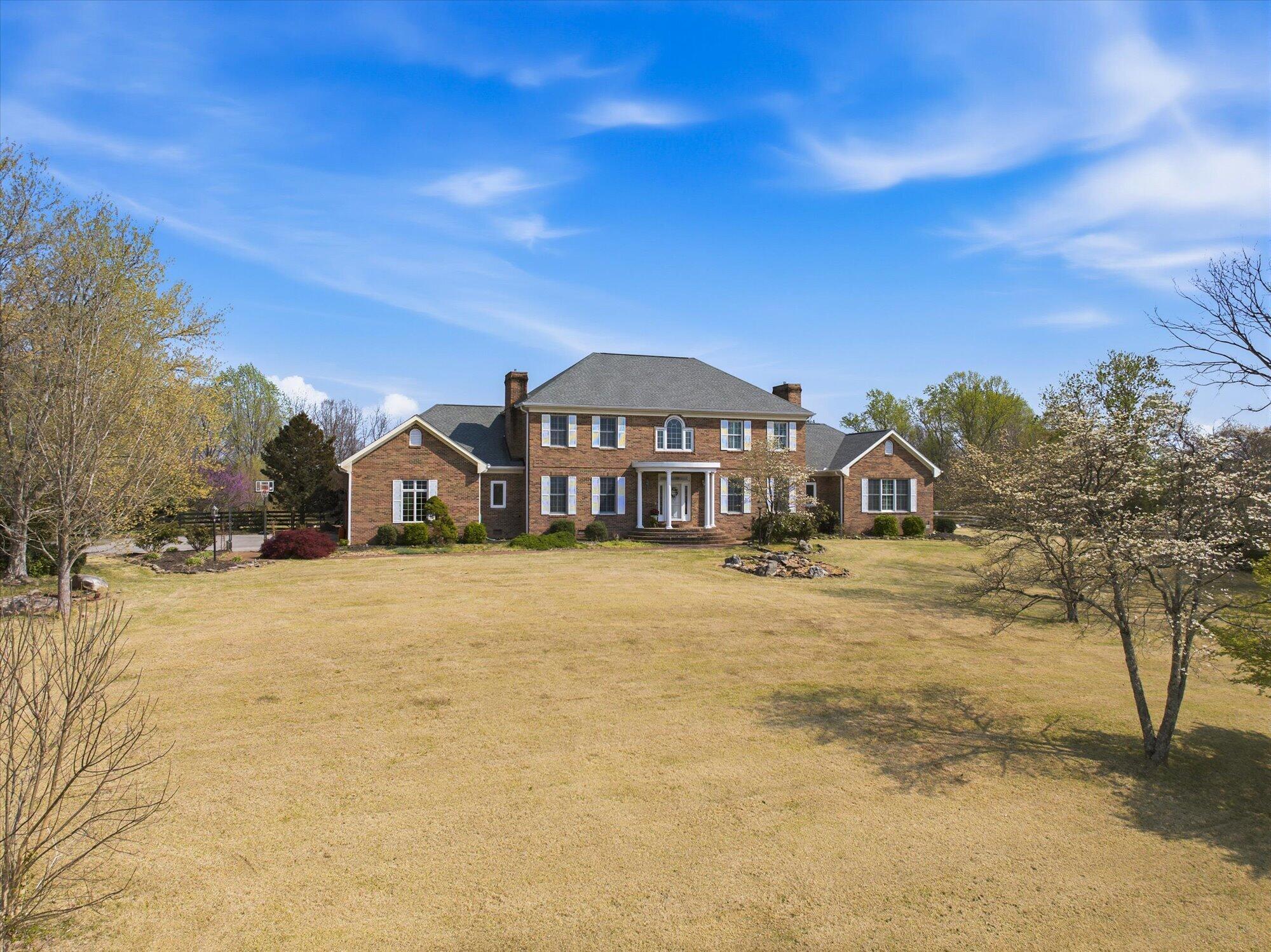 Athens, Tennessee, 37303, United States, 4 Bedrooms Bedrooms, ,4 BathroomsBathrooms,Residential,For Sale,2031458