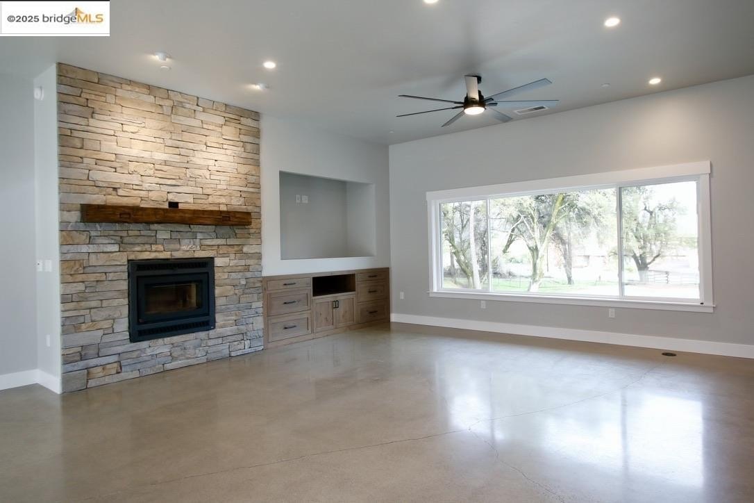 Sonora, California, 95370, United States, 3 Bedrooms Bedrooms, ,2 BathroomsBathrooms,Residential,For Sale,1997439