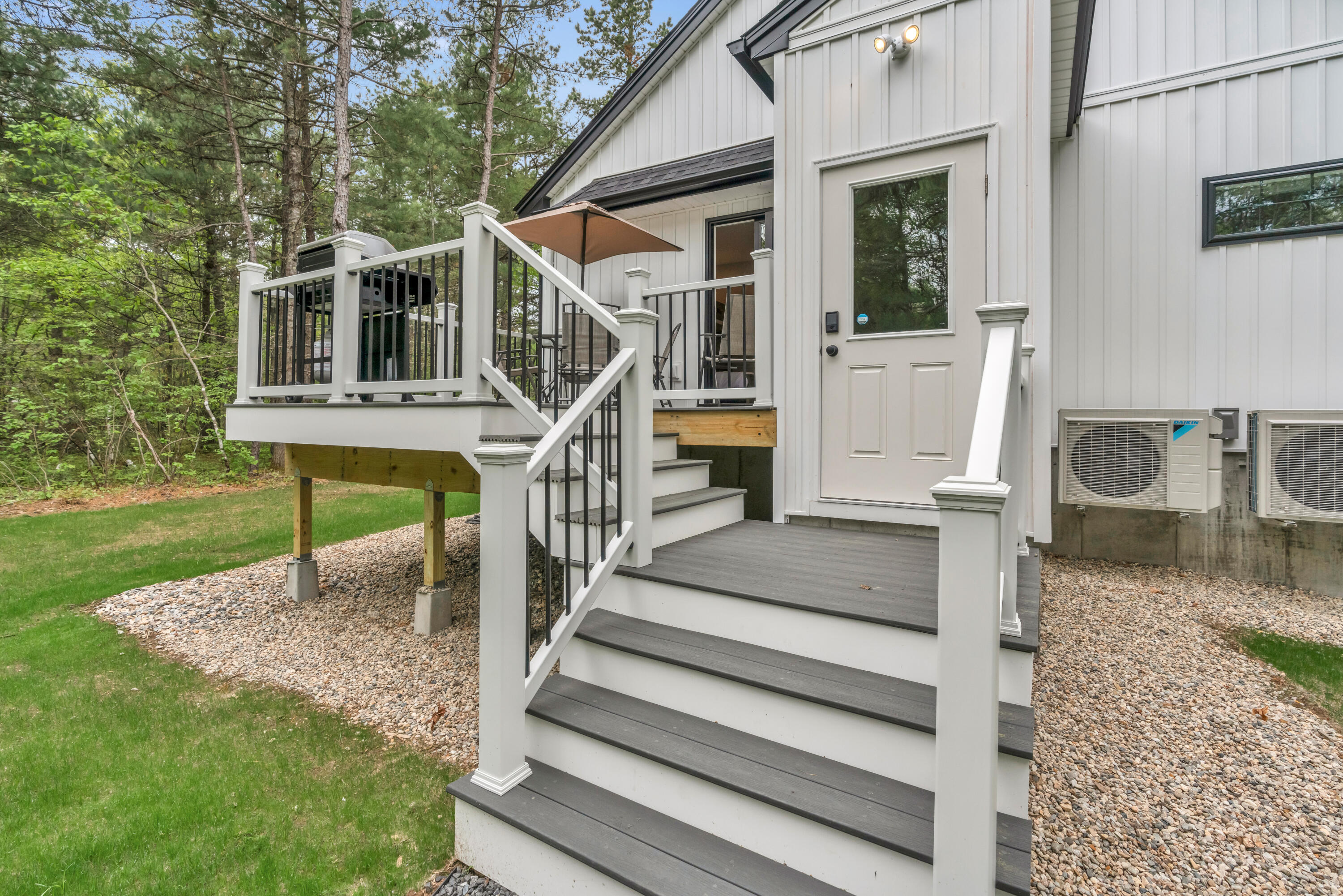 Waterboro, Maine, 04087, United States, 2 Bedrooms Bedrooms, ,1 BathroomBathrooms,Residential,For Sale,1838152